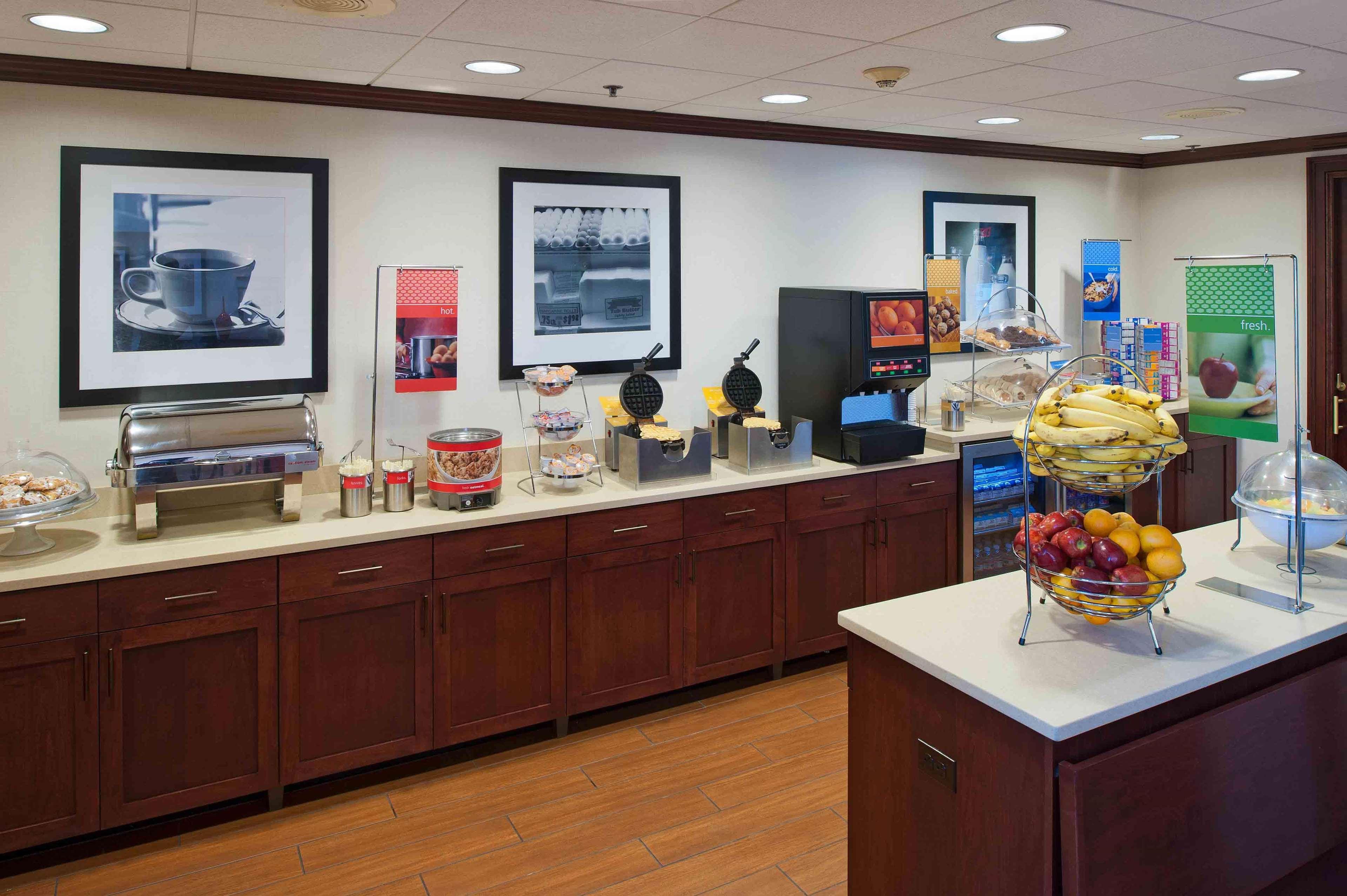 Hampton Inn & Suites Bethlehem Exteriör bild