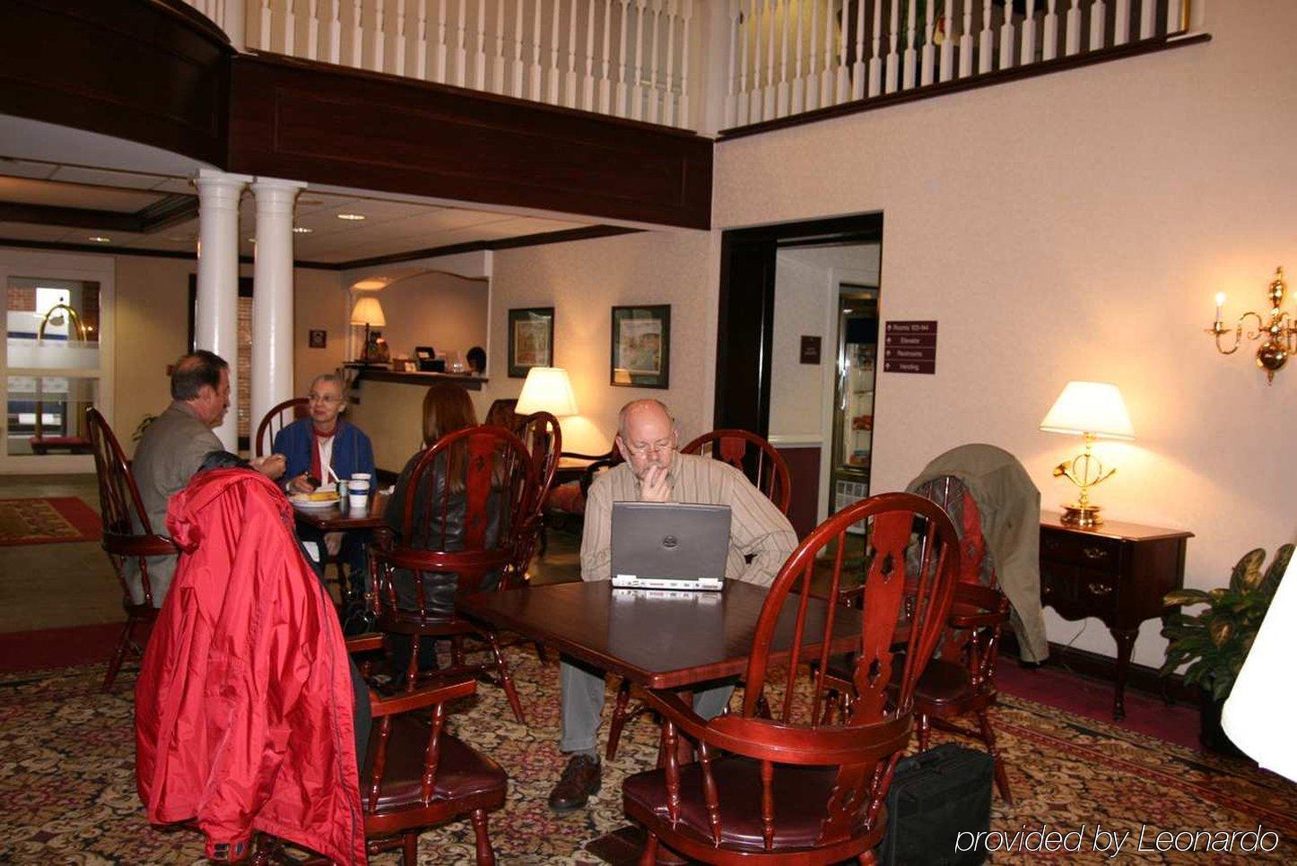Hampton Inn & Suites Bethlehem Restaurang bild